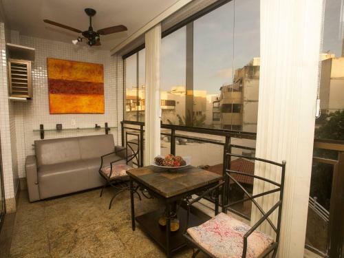 Bel�ssimo Apartamento Na Barra Da Tijuca