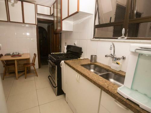 Bel�ssimo Apartamento Na Barra Da Tijuca