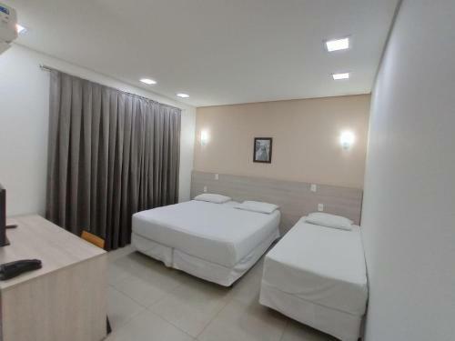 Hotel Manac�
