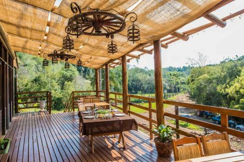 Hotel Fazenda Tr�s Cascatas