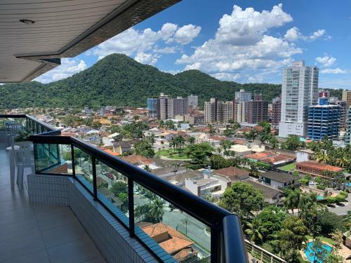 Apartamento Canto Do Forte de 130m2, Apenas 100mts Da Praia