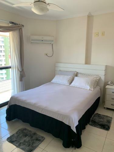 Apartamento Canto Do Forte de 130m2, Apenas 100mts Da Praia