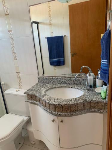 Apartamento Canto Do Forte de 130m2, Apenas 100mts Da Praia
