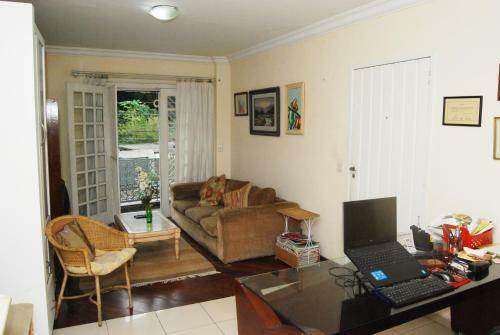 Casa Linda Metr� Sp Morumbi, Einstein C/piscina