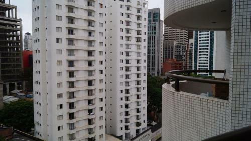 Apartamento Flat Completo Apenas 1 Quadra Da Av Paulista