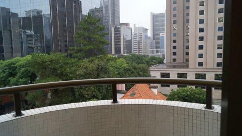 Apartamento Flat Completo Apenas 1 Quadra Da Av Paulista