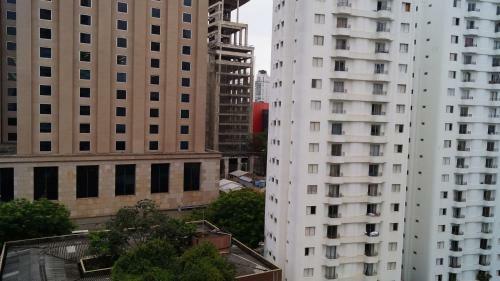Apartamento Flat Completo Apenas 1 Quadra Da Av Paulista