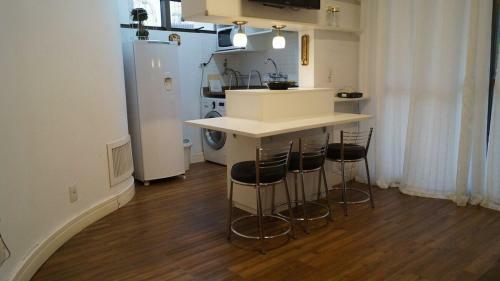 Apartamento Flat Completo Apenas 1 Quadra Da Av Paulista