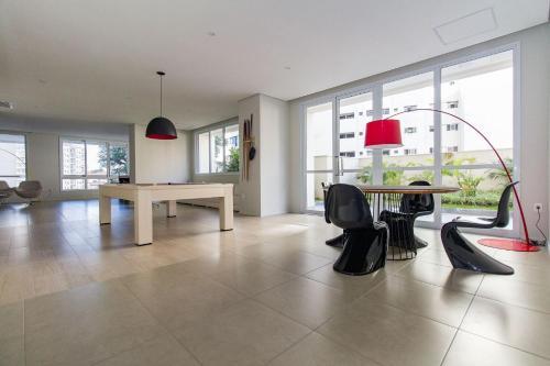 Apartamento Ap Bela Vista/hosp S�rio Liban�s/frei Caneca Cd409