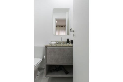 Apartamento Ap Bela Vista/hosp S�rio Liban�s/frei Caneca Cd409