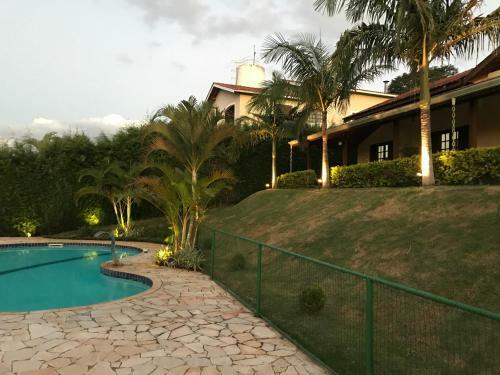 Linda Ch�cara Aconchegante Em Atibaia