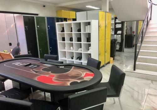 Fm Hostel