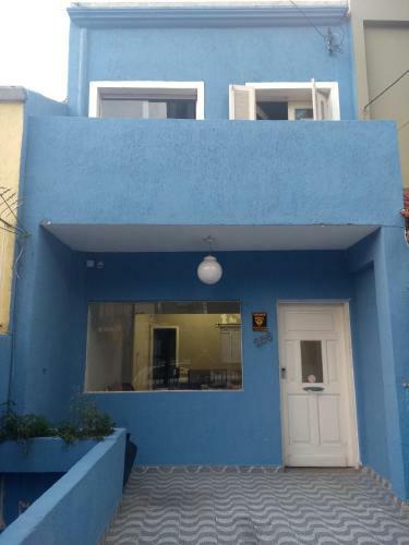 Hostel Santana