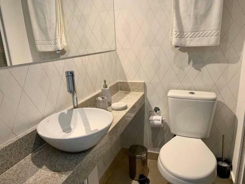 Apartamento Ap Prox Shopping Frei Caneca Cod811