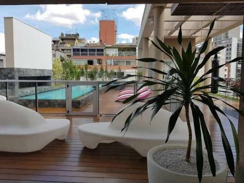 Apartamento Ap Prox Shopping Frei Caneca Cod811