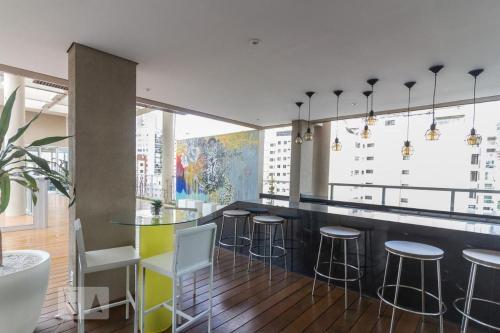 Apartamento Ap Prox Shopping Frei Caneca Cod811