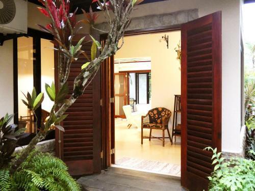 Casa Linda Com Wi-fi A Poucos Metros Da Praia