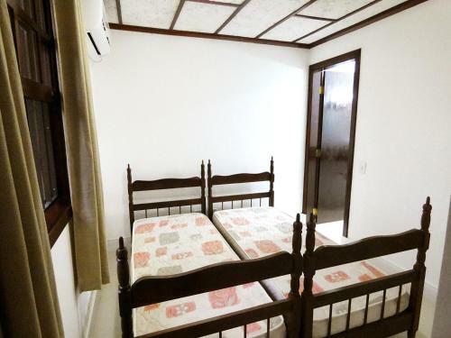Casa Linda Com Wi-fi A Poucos Metros Da Praia