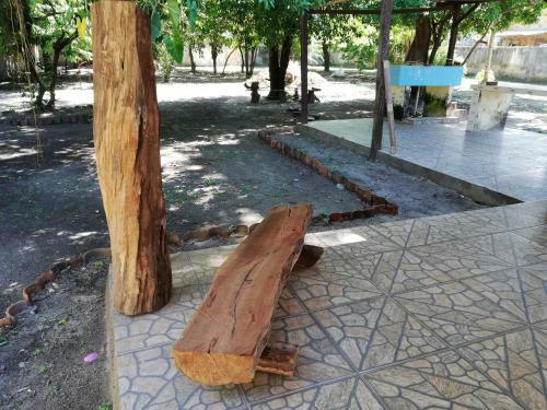 Habitat Maraj� Hostel