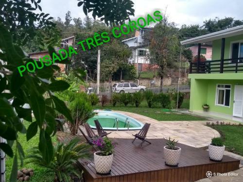 Hostal Pousada Tr�s Coroas