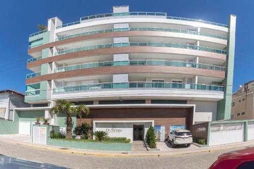 Apartamento 2 Dormit�rios A 80 Metros Do Mar