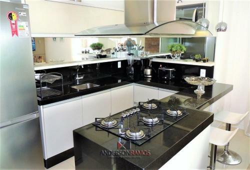Apartamento 1061 - Excelente Cobertura Com Hidromassagem