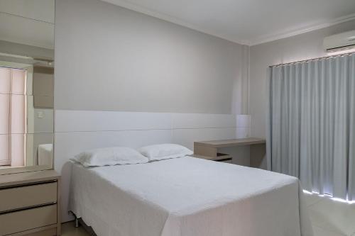 Apartamento L050 - Edif�cio Shangril� 102