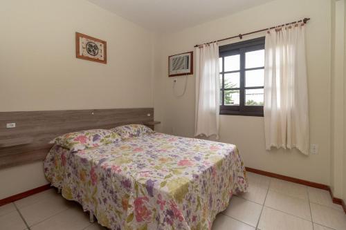 Apartamento 2 Dormit�rios A 190 Metros Da Praia de Bombas - An 08
