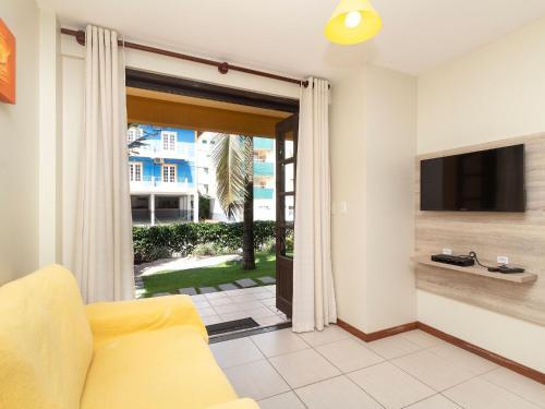 Apartamento 2 Dormit�rios A 190 Metros Da Praia de Bombas - An 08