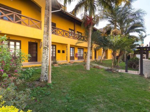 Apartamento 2 Dormit�rios A 190 Metros Da Praia de Bombas - An 08