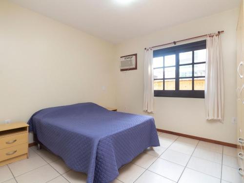Apartamento 2 Dormit�rios A 190 Metros Da Praia de Bombas - An 08