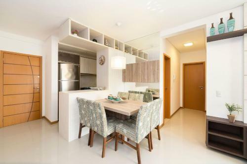 Aluguel Apartamento 2 Quartos Com 1 Su�te Centro Bombinhas Sc