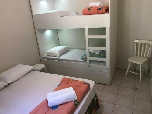 Dax Bombinhas Hostel