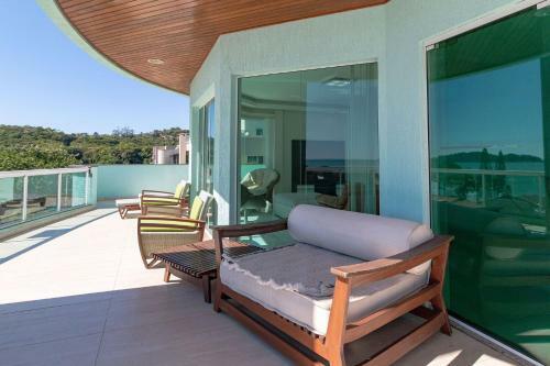 Aluguel Apartamento 4 Su�tes Com Jacuzzi Bombas Sc