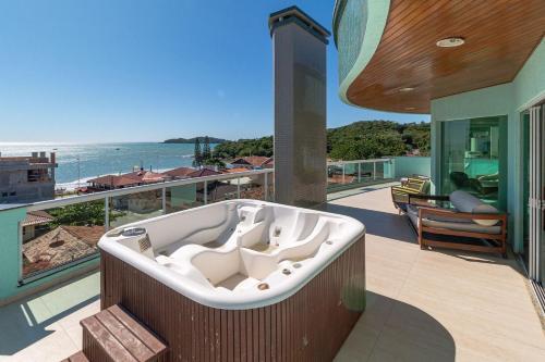 Aluguel Apartamento 4 Su�tes Com Jacuzzi Bombas Sc