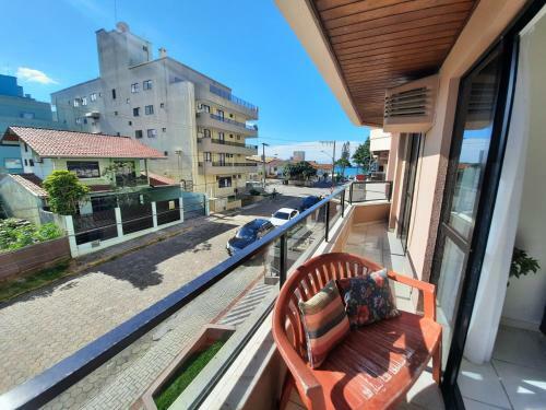 Apartamento Cod 174 Edif�cio S�o Francisco Bombas