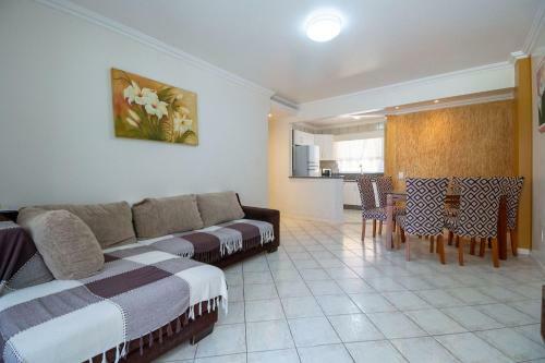 Aluguel Apartamento 3 Quartos S 1 Su�te 100m Mar Bombas Sc