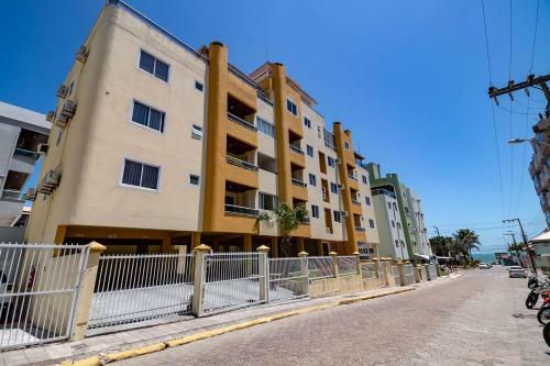Aluguel Apartamento 3 Quartos S 1 Su�te 100m Mar Bombas Sc