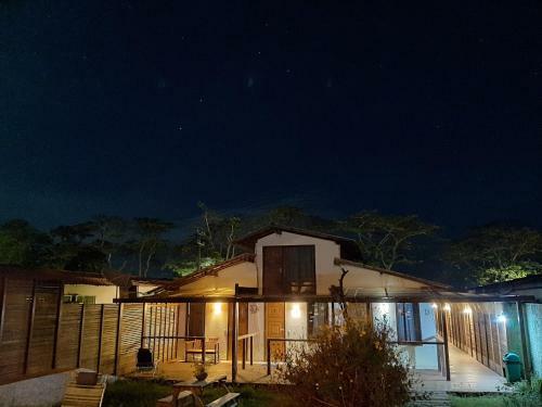 Hostal Raizes De Noronha