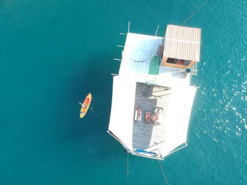 Casa Flutuante Ilha Grande Rj