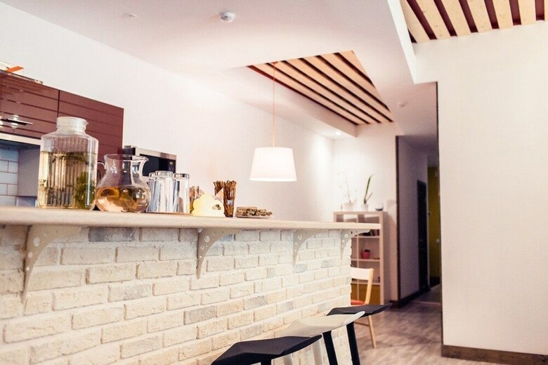 Fall In Love Hostel