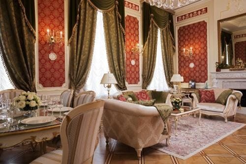 The State Hermitage Museum Official Hotel