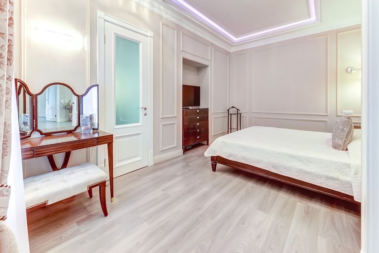 Premium Hotel