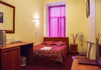 Bed & Breakfast Altburg On Vasilyevsky