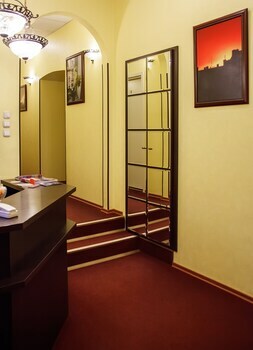 Bed & Breakfast Altburg On Vasilyevsky