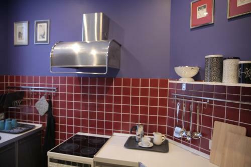 Gogol Mogol Hostel