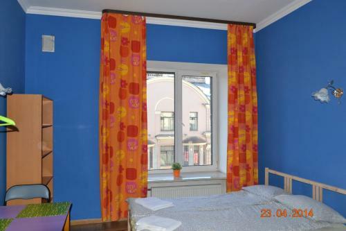 Hostel City 812