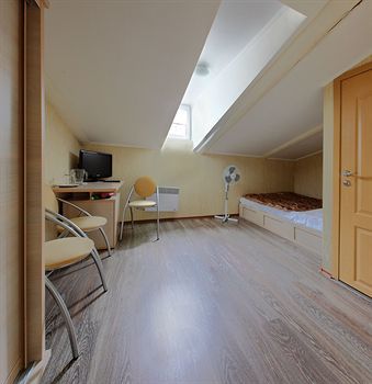 Hostal Ra Nevsky 44