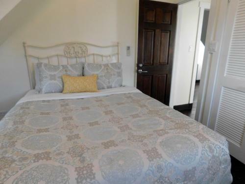 Hotel Sapodilla House