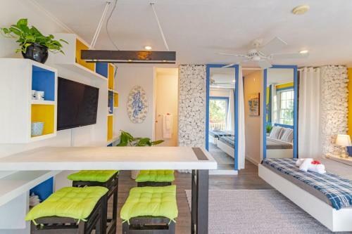 Apartamento Ocean Front Hostel & Resort Viking Hill At Love Beach